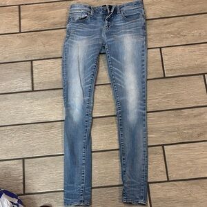 Buckle Light Blue Women's Skinny Jeans